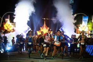 BIB: 204
                            <button type="button" onclick="openModal(22675630)" class="btn btn-primary btn-sm float-right btn-popup" data-toggle="modal" data-target=".modal-high-quality">
                        <i class="fas fa-shopping-cart"></i> Add to Cart
                    </button>
                                            <button type="button" onclick="isThisMe(22675630, true)" class="btn btn-success btn-sm float-right btn-popup btn-isme hidden" data-toggle="tooltip" data-placement="bottom" title="นี่คือรูปของคุณใช่ไหม คลิกที่นี่เพื่อเอาเข้าอัลบั้ม">
                        <i class="fas fa-plus"></i> Add to album
                    </button>
                    <button type="button" onclick="isThisMe(22675630, false)" class="btn btn-warning btn-sm float-right btn-popup btn-isnotme hidden">
                        <i class="fas fa-ban"></i> Remove from album
                    </button>